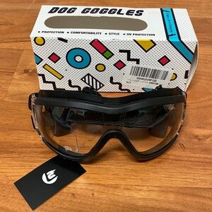 ❤️ Dog Goggles Doggles New in Box